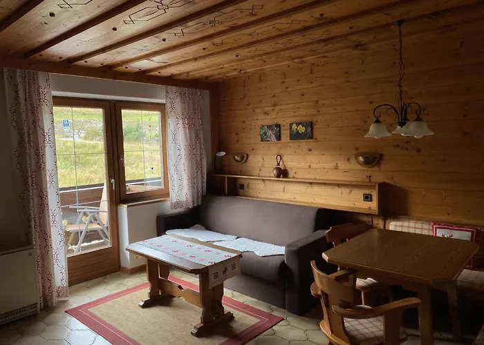 Gaestehaus Hoelzlbauer Lägenhet